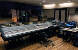 BoboStudios negozio di strumenti musicali a bari point di noleggio operativo