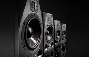 BoboStudios negozio di strumenti musicali a bari point di noleggio operativo
